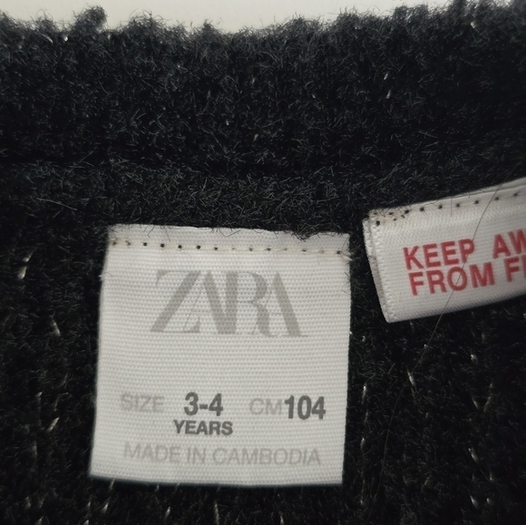 Zara Girls Sweater Cardigan size 3-4years Shimmery Button Up - Picture 7 of 7